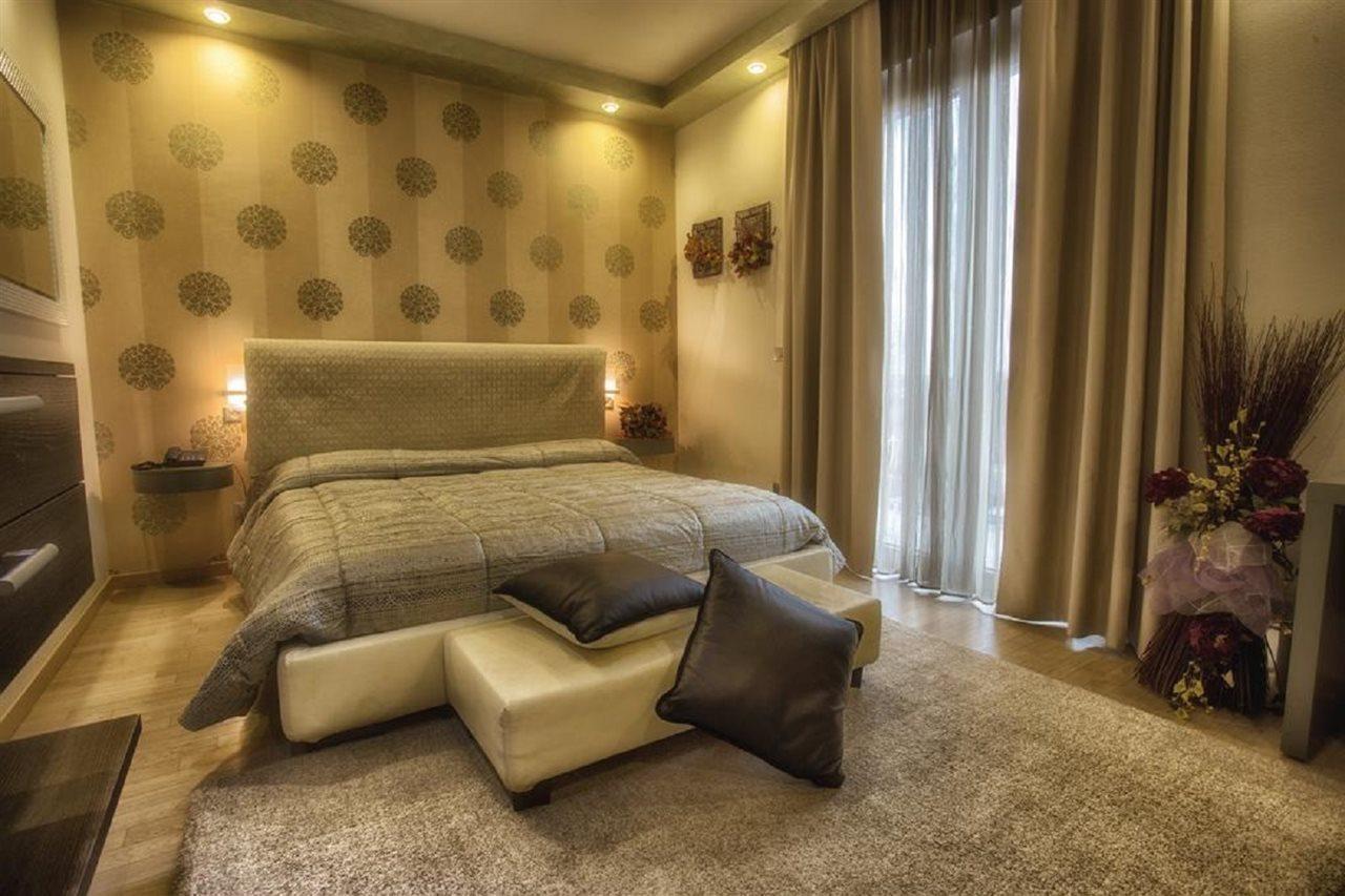 La Grotta Hotel เวโรนา ภายนอก รูปภาพ